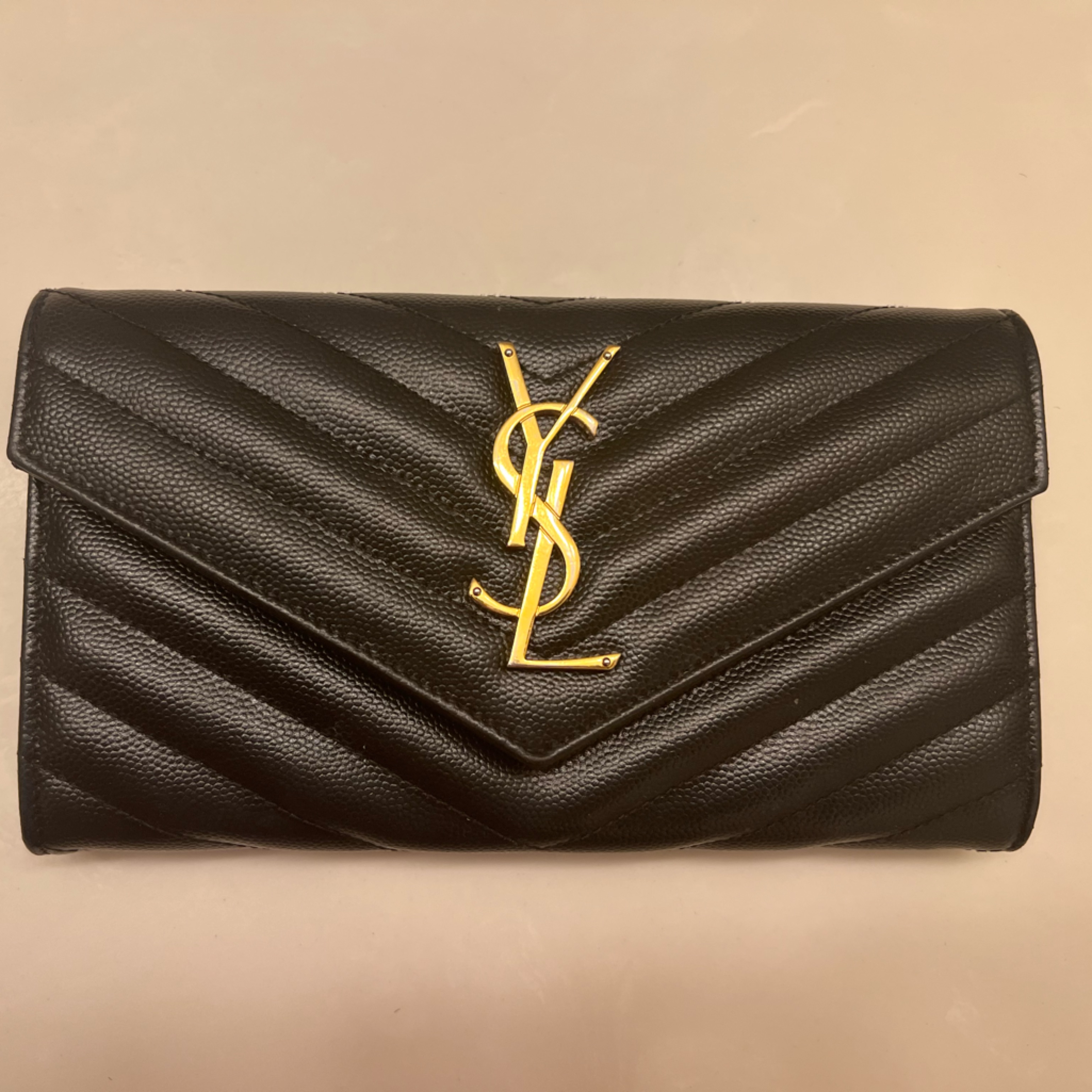 Authentic Ysl Grain De Poudre Leather Flap Wallet